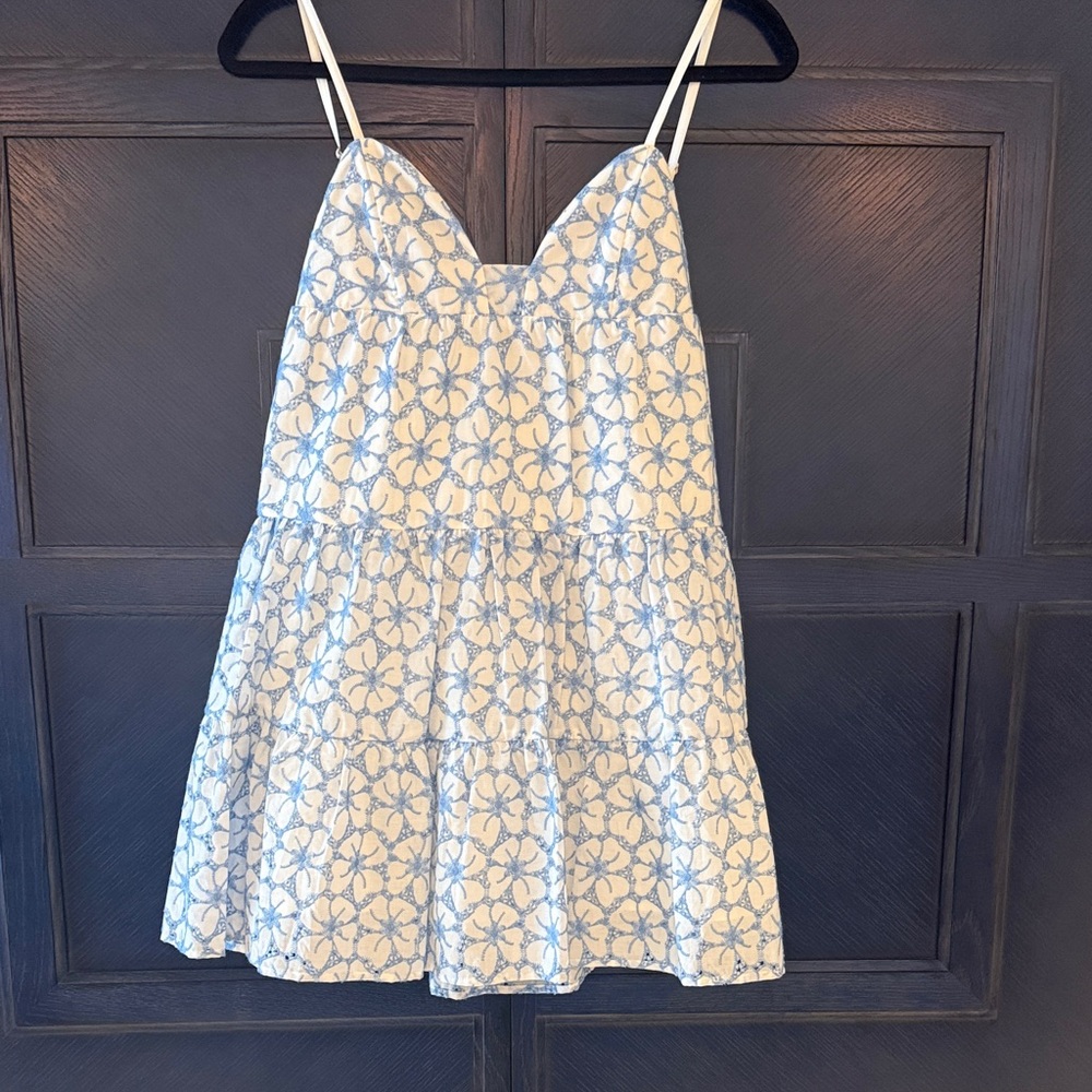 Milly NWT Size 0 Blue and White Patterned Spaghetti Strap Dress